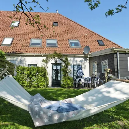Quaint In Near The Sea *