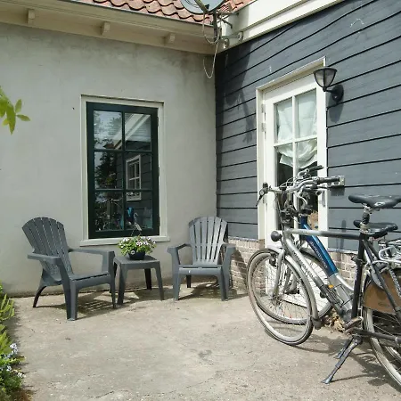 Apartment Quaint In Near The Sea